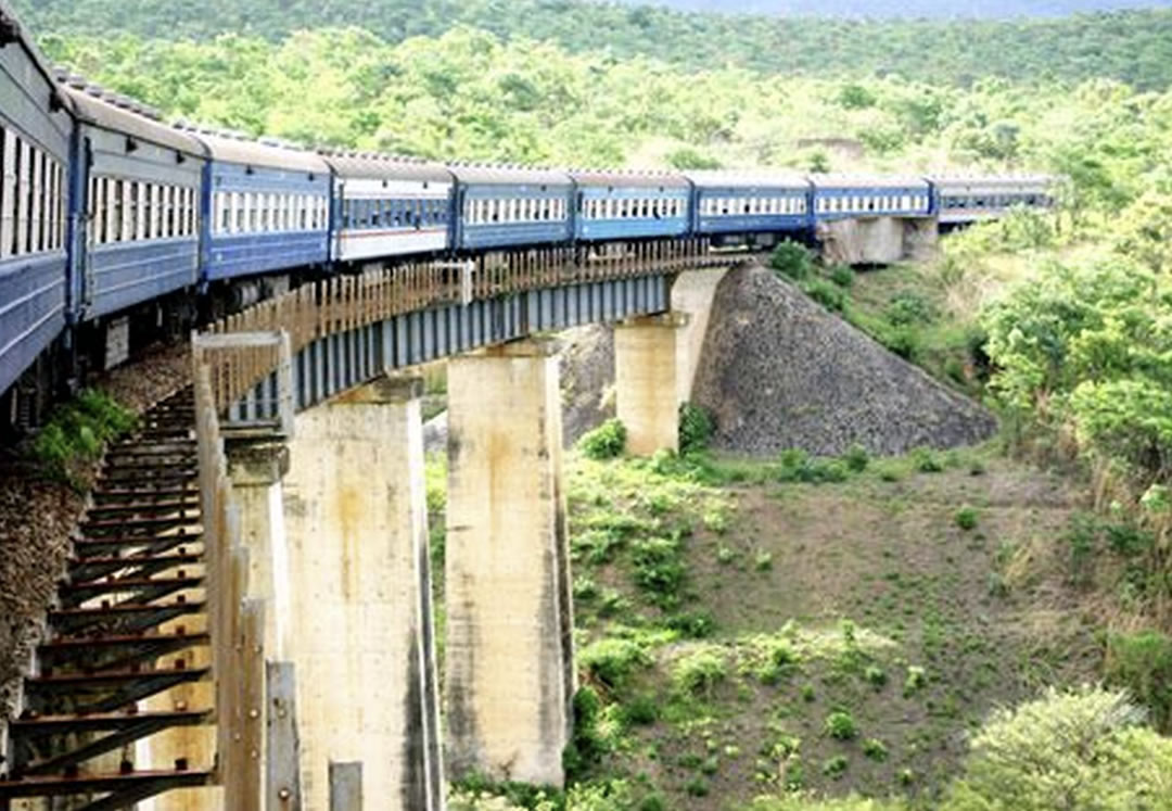 Una empresa china operará el ferrocarril de Tazara