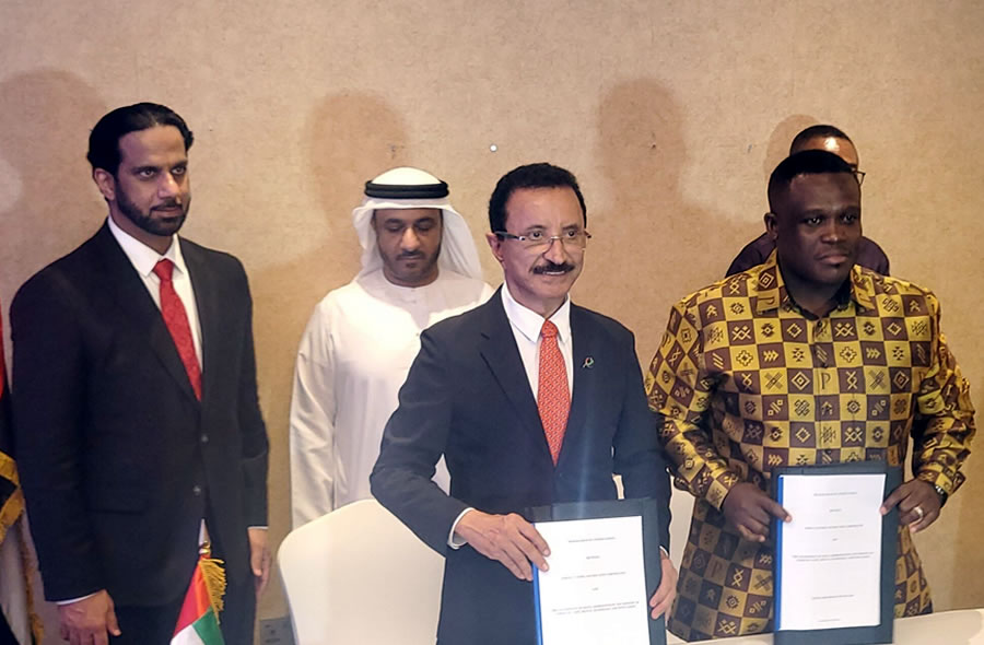 Firma del acuerdo Ghana-Emiratos Árabes para construir un hub de innovación tecnológica en Ningo-Prampram. (Foto: ghanabusinessnews.com)