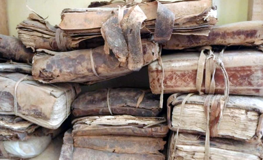 Muchos de los manuscritos necesitan restauración ya que su estado no es bueno. (Foto: @picture-alliance/abaca)