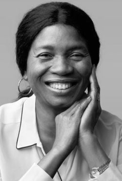 Francisca Nneka Okeke (Nigeria): Física y defensora del acceso de las mujeres a las ciencias en África, premiada por la UNESCO.