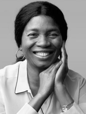 Francisca Nneka Okeke (Nigeria): Física y defensora del acceso de las mujeres a las ciencias en África, premiada por la UNESCO.