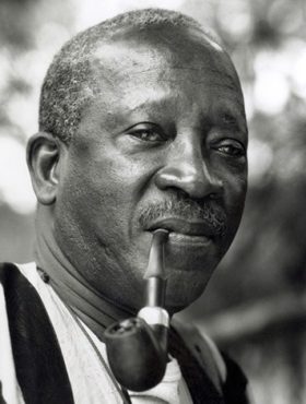 Ousmane Sembène (Senegal): Padre del cine africano, sus películas trataban temas como el colonialismo, religión y desigualdad.